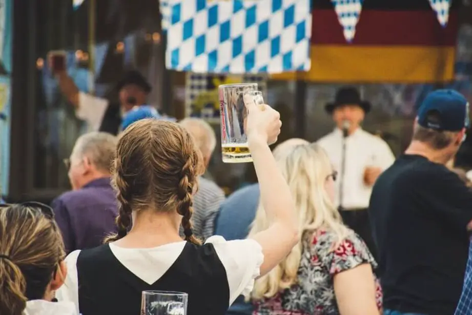 cerveza en alemania descubre la feria mas grande del mundo